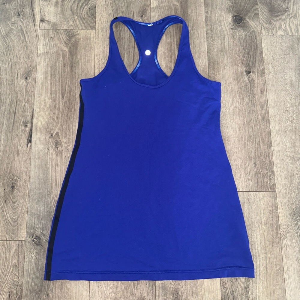 Lululemon tank